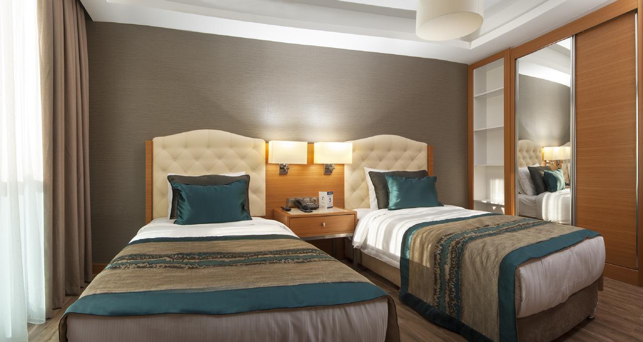 Aquasis De Luxe & 5*